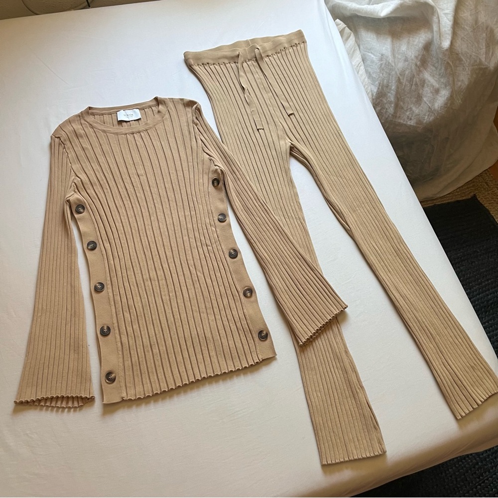 LEGOE HERITAGE peach nude tan chunky rib knit top pant set